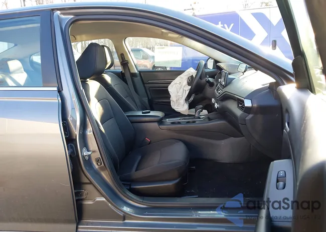 1N4BL4BV2RN348193: 44060009