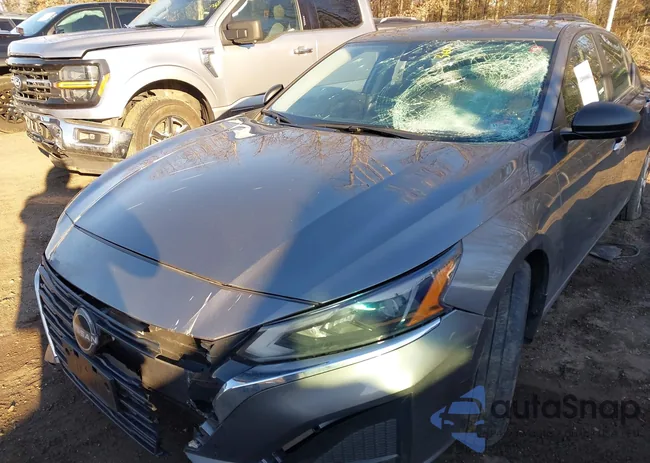 1N4BL4BV2RN348193: 44060009