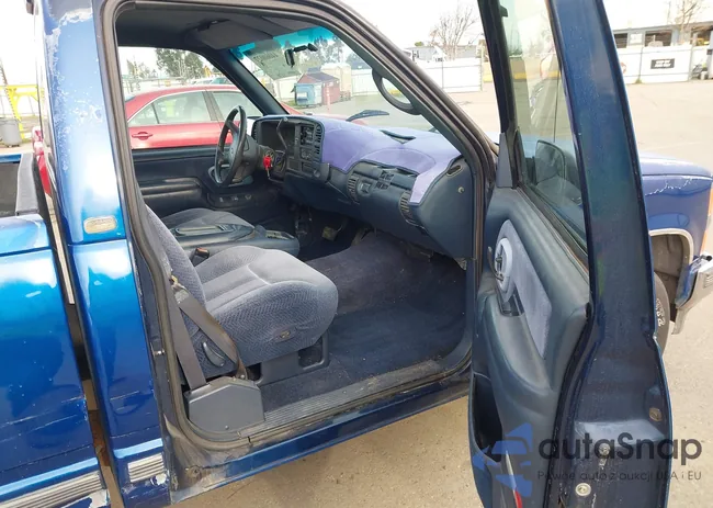 1GCEC14K6SZ148098: 44060027