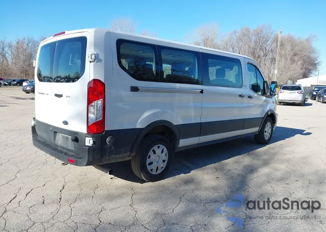 1FBAX2Y80RKA80878: 44060030