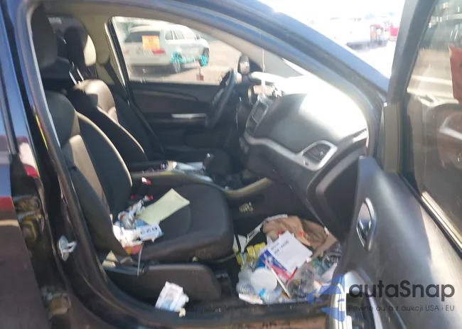 3C4PDCAB3HT637886: 44060054