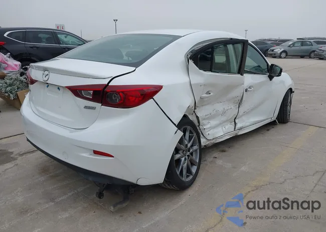 3MZBN1V3XJM159669: 44059282