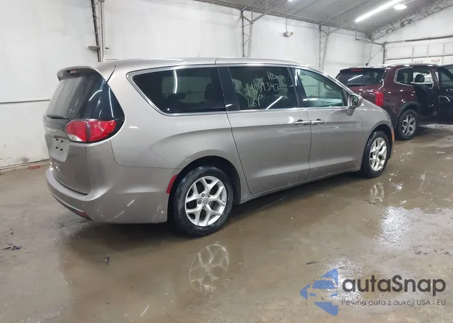 2C4RC1FG2JR154922: 44059343