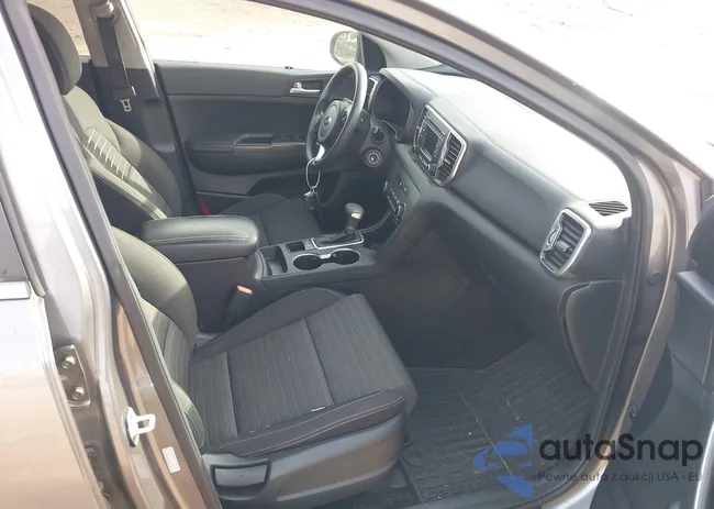 KNDPM3AC0H7038845: 44059358