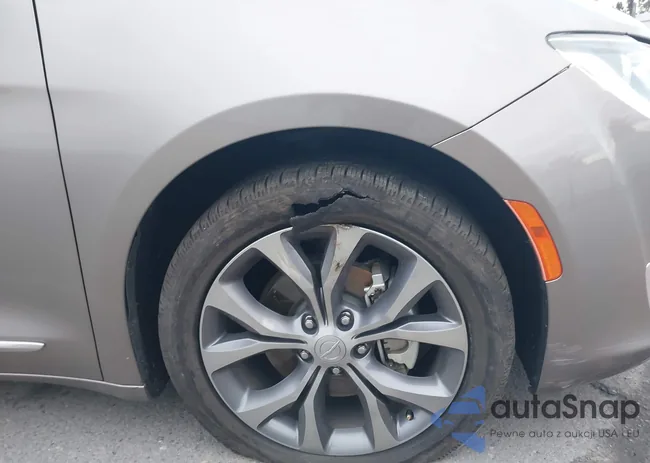 2C4RC1GG7JR320978: 44060621