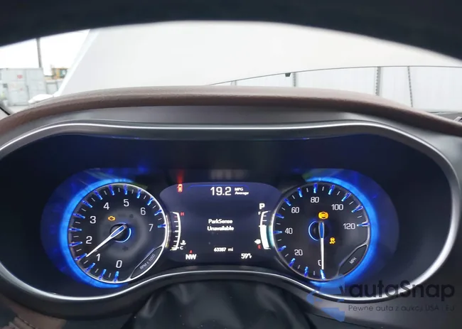 2C4RC1GG7JR320978: 44060621