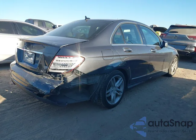 WDDGF4HB1DR283980: 44060664