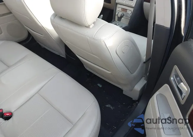 3LNHM26146R609678: 44060864