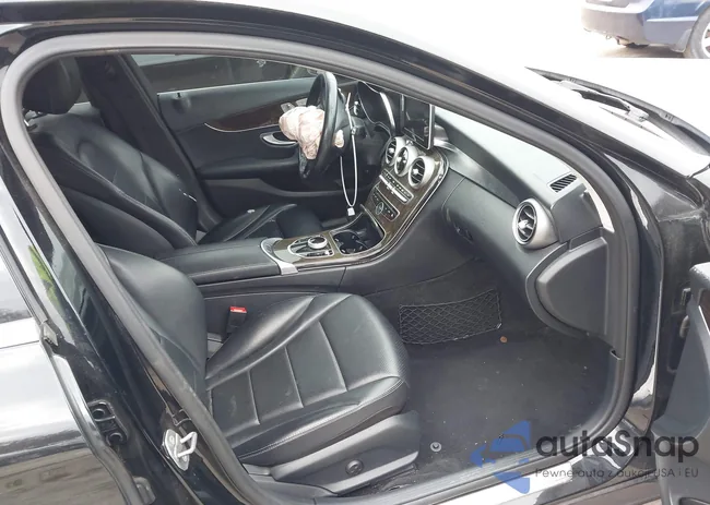 55SWF4KB4JU245643: 44060901