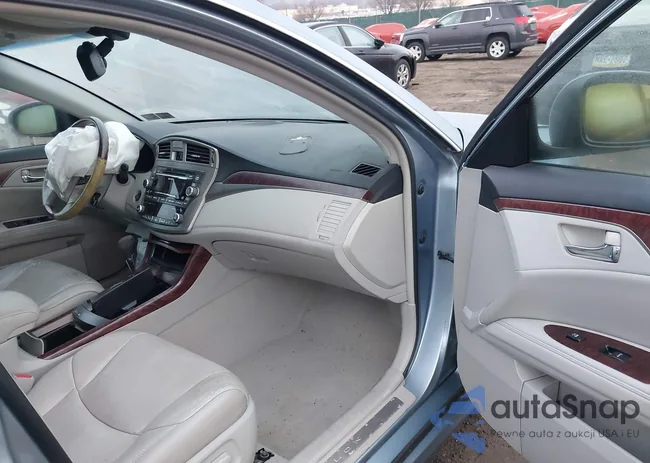 4T1BK3DB9BU414966: 44060962