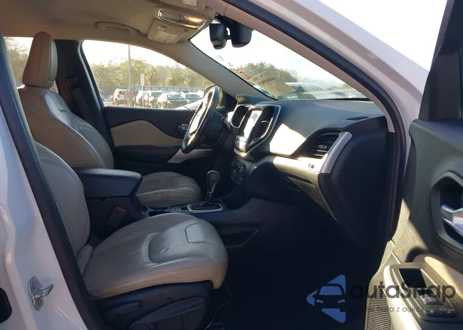 1C4PJLDB5HW578953: 44060965