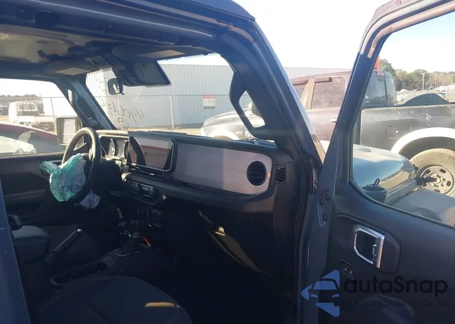 1C4PJXDG3RW367920: 44061045