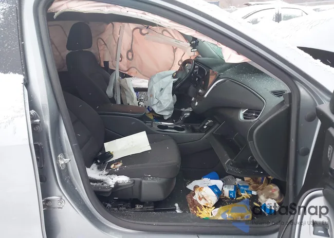 1G1ZG5ST8RF114659: 44061114