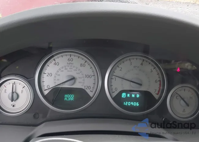 2A8HR64X48R735450: 44061122