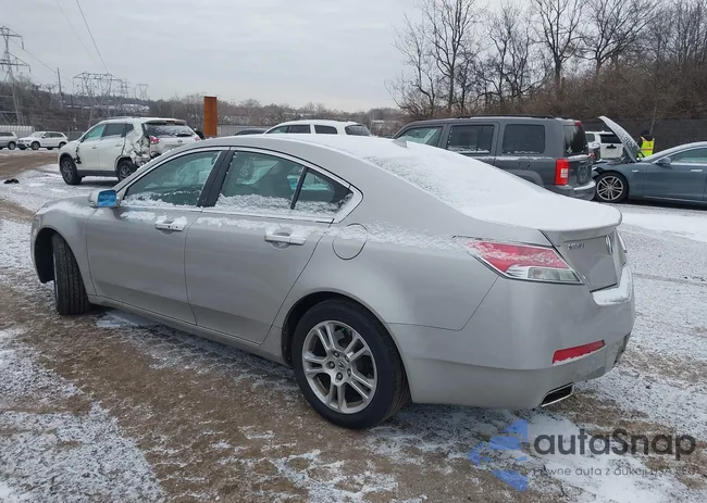 19UUA86539A024575: 44061128