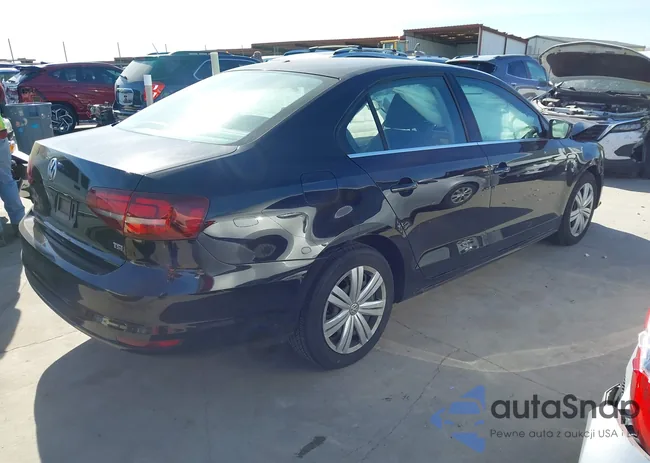 3VW167AJXHM351619: 44060251