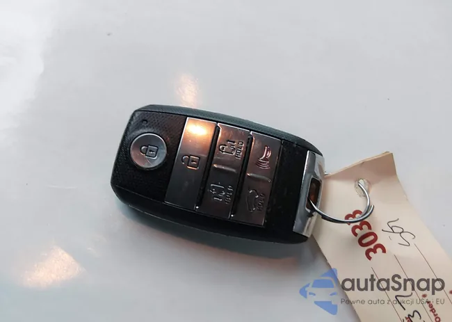 KNDMC5C19F6031912: 44060254