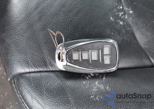 1G1ZE5ST0GF247144: 44060276