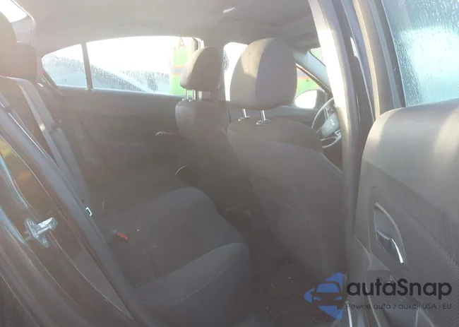 1G1PC5SB3F7176311: 44060300