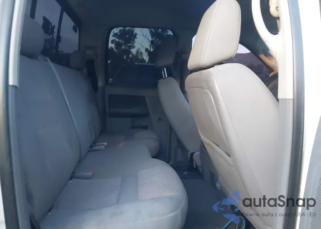 1D7HA18228J163076: 44060342