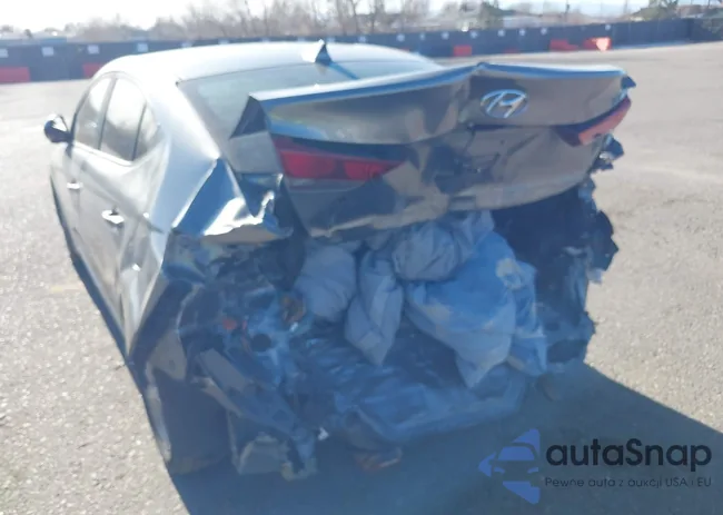 KMHD84LFXHU263016: 44060356