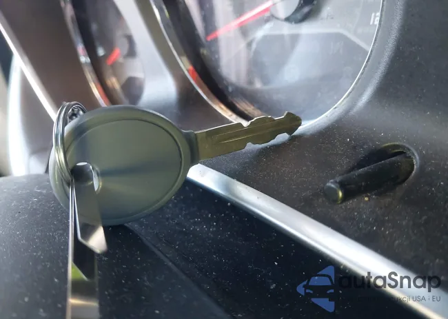 1C3CDZAB5DN537675: 44060358