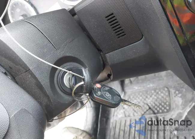 1FMCU93G29KB70498: 44060423