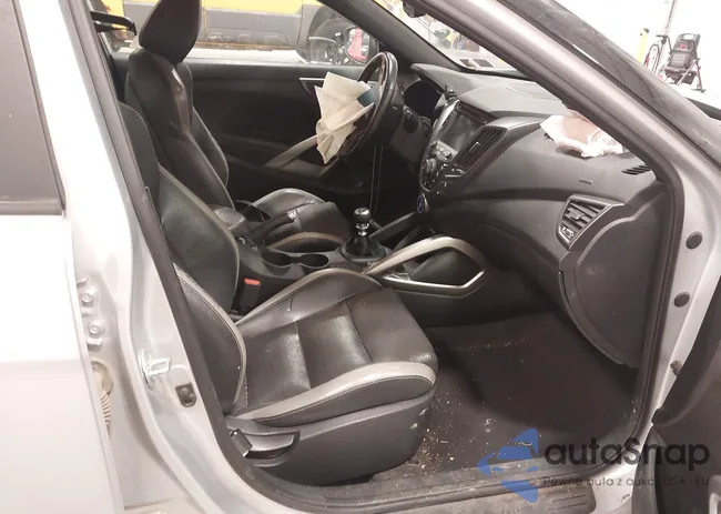 KMHTC6AE1GU273559: 44060463