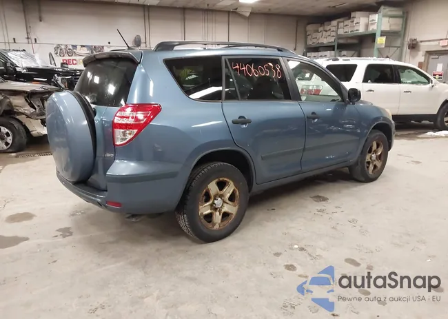 JTMBF33V29D010647: 44060538