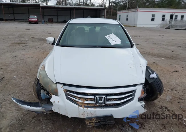 1HGCP2F31BA014896: 44060542