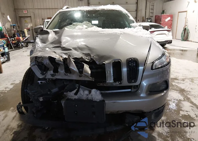 1C4PJMCS9FW690871: 44060550