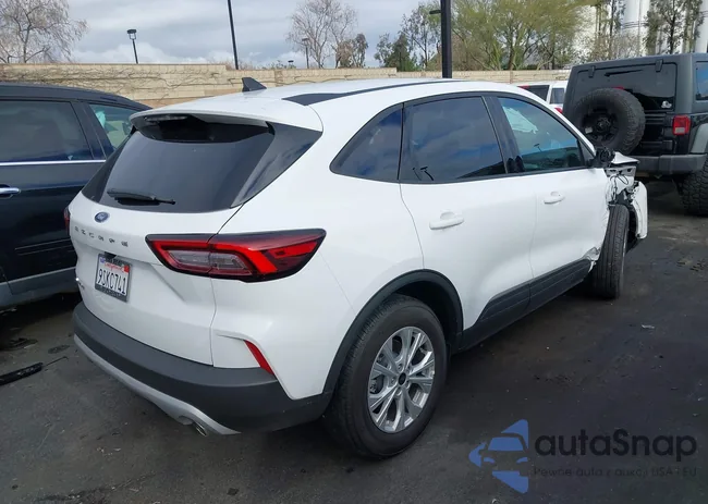 1FMCU0GN3SUA22701: 44060561