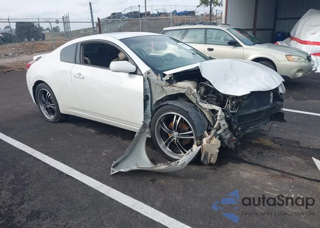 1N4AL24E28C130861: 44060584