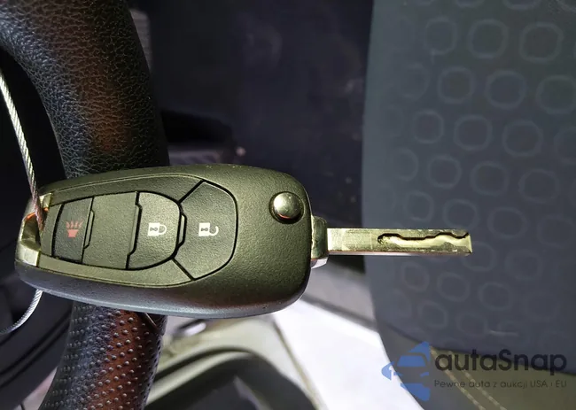 KL7CJKSB0LB083178: 44061624