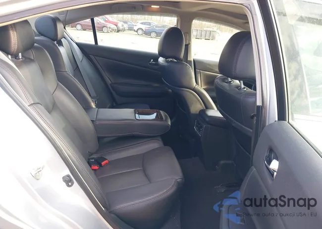 1N4AA5AP4CC837272: 44061641