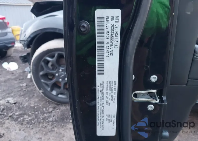 2C3CCASG5PH707352: 44061658