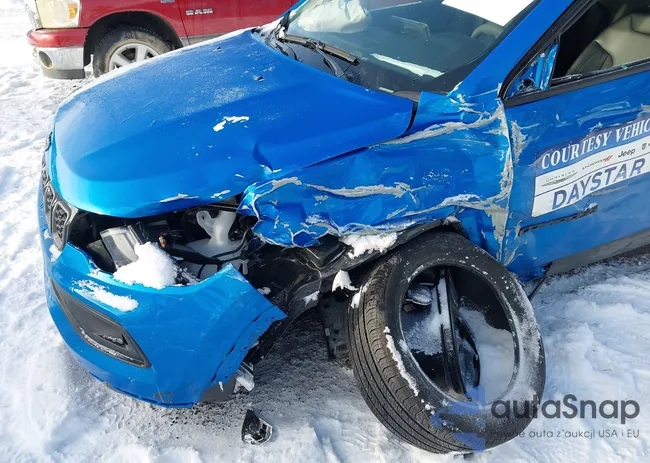 3C4NJDBN0ST528422: 44061744