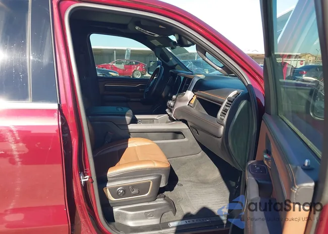 1C6SRFKT8NN200442: 44061793