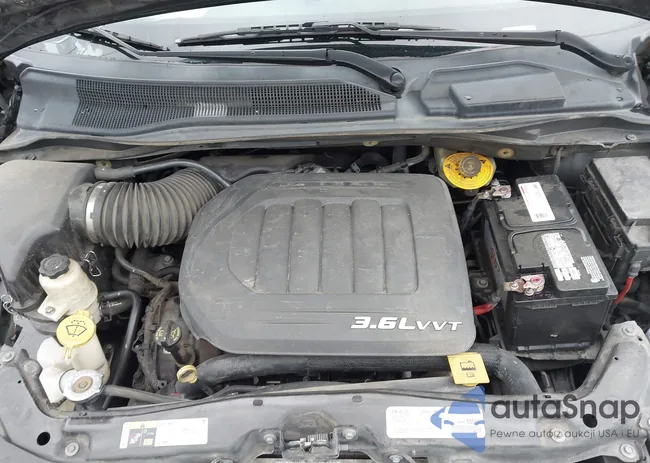 2C4RDGCG2HR677579: 44061821