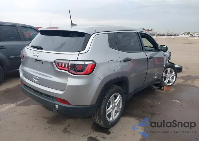 3C4NJDAN9PT506380: 44061835