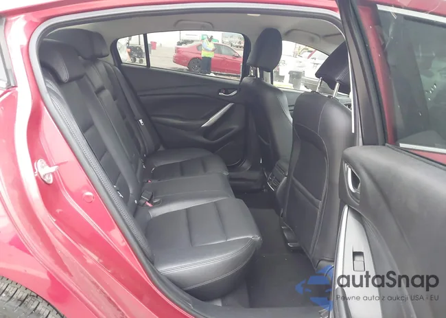 JM1GJ1V63E1120827: 44061921