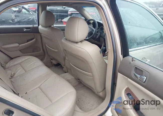 1HGCM56836A024440: 44061977