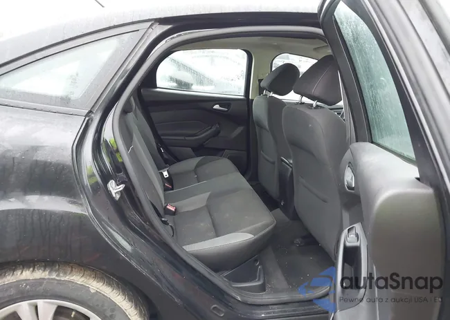 1FADP3F23EL312641: 44061987