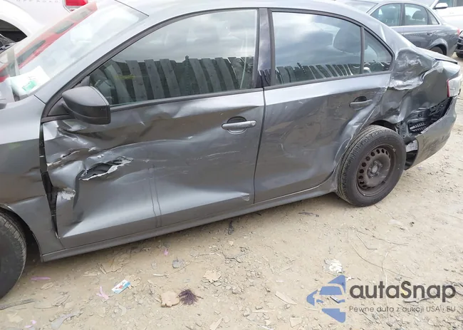 3VW2K7AJ1EM238332: 44061997