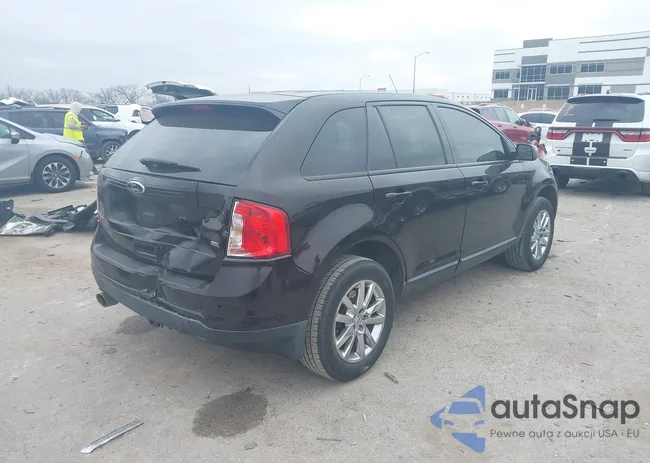 2FMDK3JC8EBA89940: 44062011