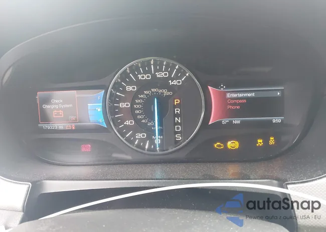 2FMDK3JC8EBA89940: 44062011