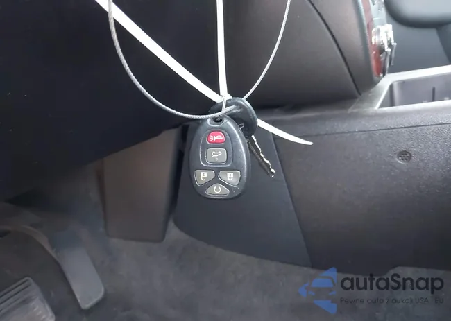 1GNSCBE05DR102486: 44062012