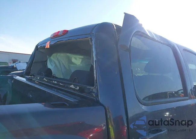 3GCPKSE22BG201976: 44062031