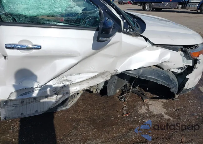 1FM5K8D83FGC23806: 44062135