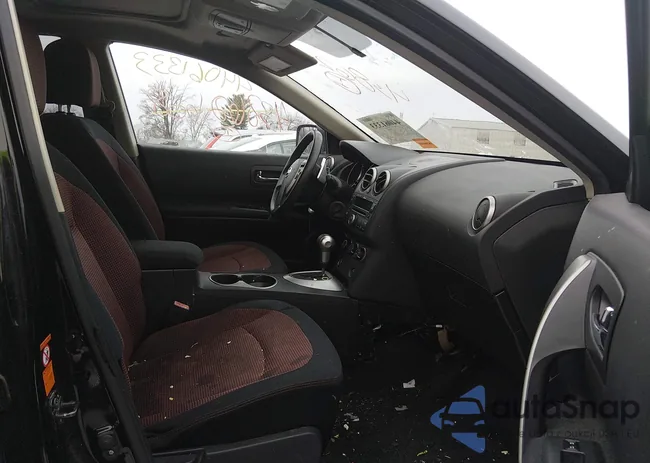 JN8AS58V68W146556: 44061333